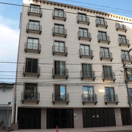 Hoteles Bogotá Inn Teatro La Castellana Group Exterior foto
