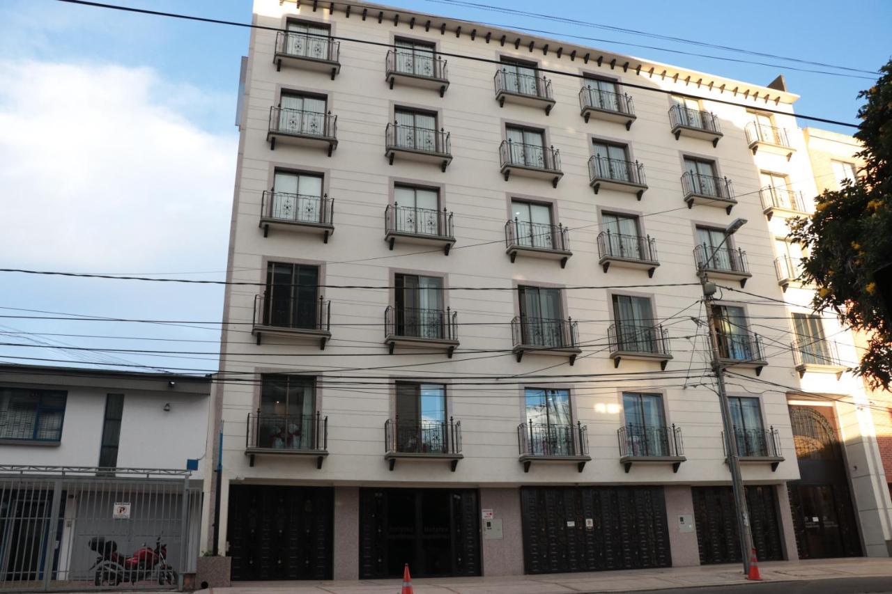 Hoteles Bogotá Inn Teatro La Castellana Group Exterior foto
